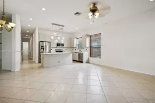4460 Mariners Cove Dr, Wellington, FL 33449 - Photo 13