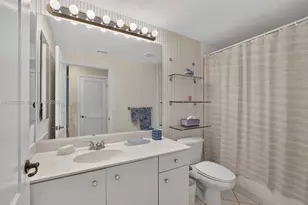 7727 Southampton Terrace, Tamarac, FL 33321 - Photo 21