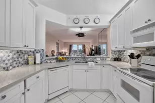 7727 Southampton Terrace, Tamarac, FL 33321 - Photo 9