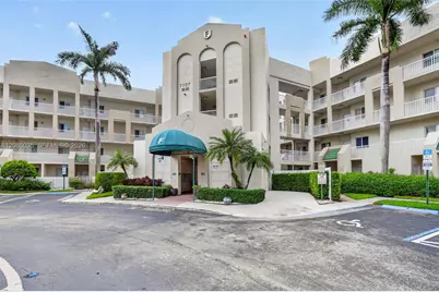 7727 Southampton Ter #310, Tamarac, FL 33321 - Photo 27