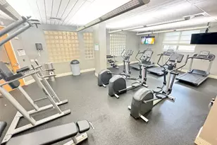 3901 S Ocean Dr, Hollywood, FL 33019 - Photo 23