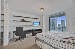 50 Biscayne Blvd, Miami, FL 33132 - Photo 9
