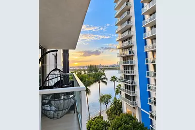 5091 NW 7th St #705, Miami, FL 33126 - Photo 3