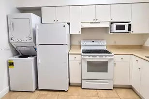 5091 NW 7th St, Miami, FL 33126 - Photo 5
