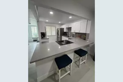 331 Lakeview Dr #101, Weston, FL 33326 - Photo 11