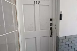 1431 S 14th Ave, Hollywood, FL 33020 - Photo 5