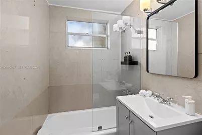 1685 Jefferson Ave #7, Miami Beach, FL 33139 - Photo 15