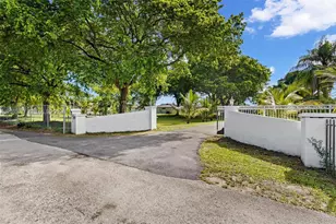 3351 SW 132nd Ave, Miramar, FL 33027 - Photo 83
