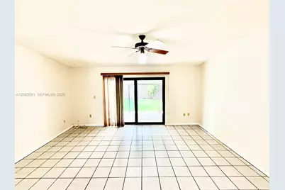 2428 SW 109th Ct, Miami, FL 33165 - Photo 11
