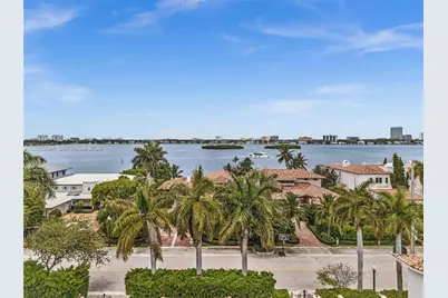 10031 W Broadview Dr, Bay Harbor Islands, FL 33154 - Photo 11