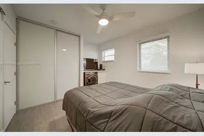 1568 Pennsylvania #325, Miami Beach, FL 33139 - Photo 11