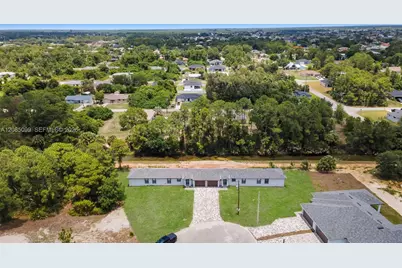 4986 Fairway Ct #4986, Lehigh Acres, FL 33971 - Photo 25
