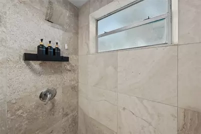 1685 Jefferson Ave #6, Miami Beach, FL 33139 - Photo 17