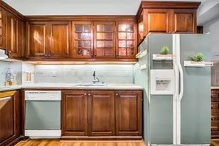 90 Edgewater Dr, Coral Gables, FL 33133 - Photo 13