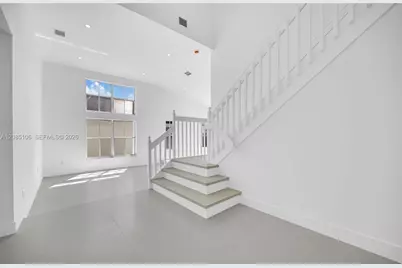 13078 NW 10th St, Miami, FL 33182 - Photo 23