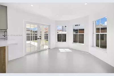 13078 NW 10th St, Miami, FL 33182 - Photo 39