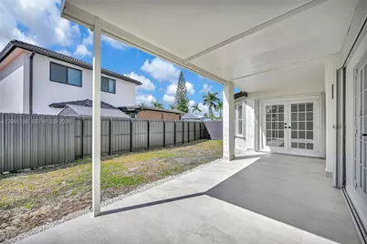 13078 NW 10th St, Miami, FL 33182 - Photo 7