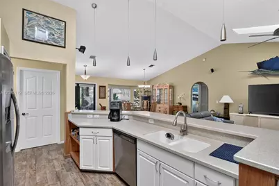 18620 Misty Lake Dr, Jupiter, FL 33458 - Photo 11