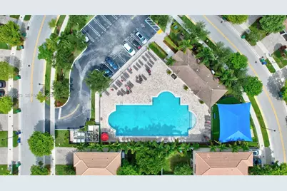 657 NE 191st St, Miami, FL 33179 - Photo 41