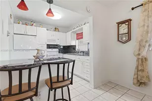 5300 Washington St, Hollywood, FL 33021 - Photo 9