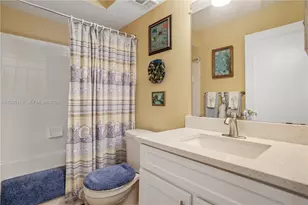 2440 NW 33rd St, Oakland Park, FL 33309 - Photo 11