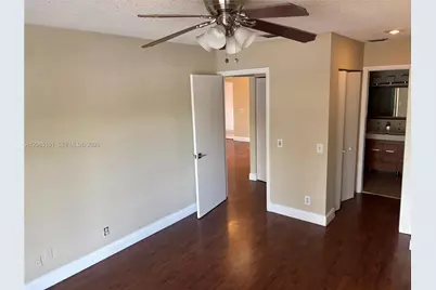 10521 Mahogany Key Cir #204, Miami, FL 33196 - Photo 1