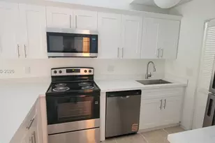 6948 SW 36th Ct, Miramar, FL 33023 - Photo 5