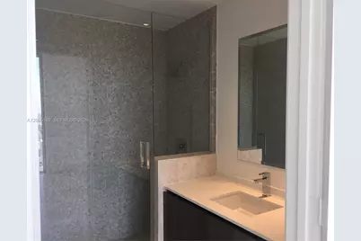 68 SE 6th St #2202, Miami, FL 33131 - Photo 11