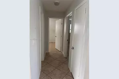 362 Park Lane Dr, North Fort Myers, FL 33917 - Photo 5