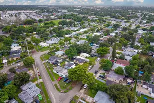 2020 Rutland St, Opa-Locka, FL 33054 - Photo 37