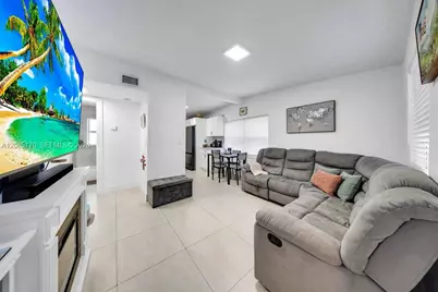 2020 Rutland St, Opa-Locka, FL 33054 - Photo 9
