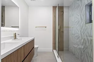 610 NE 164th Terrace, Miami, FL 33162 - Photo 17