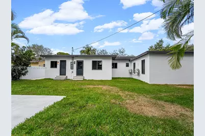 610 NE 164th Ter, Miami, FL 33162 - Photo 47