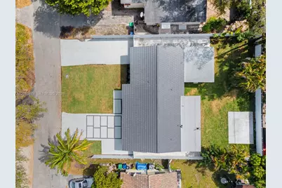 610 NE 164th Ter, Miami, FL 33162 - Photo 41