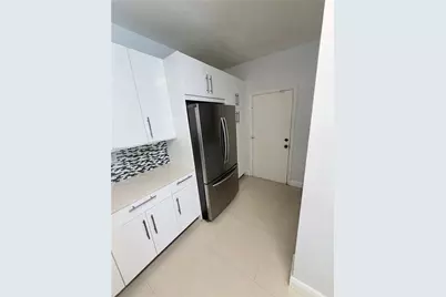 1704 SW 101st Ter, Miramar, FL 33025 - Photo 13