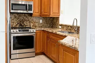 908 Tanglewood Cir, Weston, FL 33327 - Photo 9