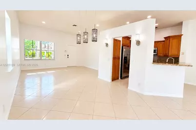 908 Tanglewood Cir #908, Weston, FL 33327 - Photo 11