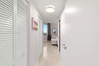 335 S Biscayne Blvd #1801, Miami, FL 33131 - Photo 19