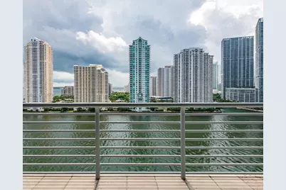 335 S Biscayne Blvd #1801, Miami, FL 33131 - Photo 3