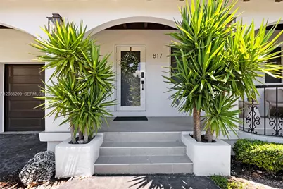 817 Tangier St, Coral Gables, FL 33134 - Photo 3