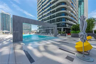 45 SW 9th St, Miami, FL 33130 - Photo 27