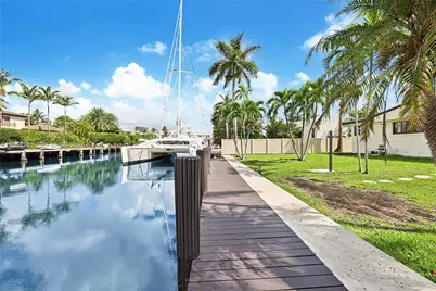 536 Hibiscus Dr #., Hallandale Beach, FL 33009 - Photo 3