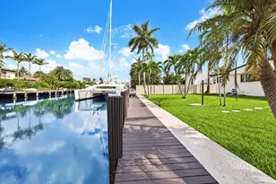 536 Hibiscus Dr, Hallandale Beach, FL 33009 - Photo 3