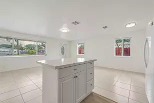 5820 NE 2nd Ave, Oakland Park, FL 33334 - Photo 9