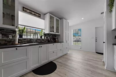 1958 NW 59th St, Miami, FL 33142 - Photo 5