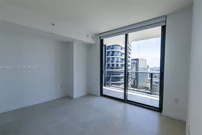 45 SW 9th St #3302, Miami, FL 33130 - Photo 11