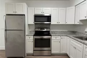 1928 Jefferson St, Hollywood, FL 33020 - Photo 3