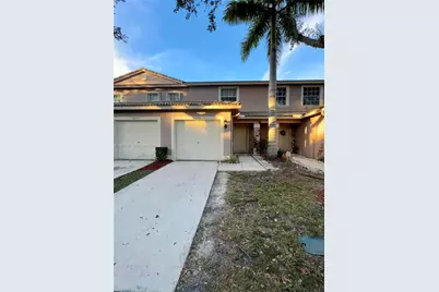 8655 N Southgate Shores Cir, Tamarac, FL 33321 - Photo 1