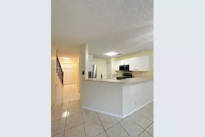 8655 N Southgate Shores Cir, Tamarac, FL 33321 - Photo 3