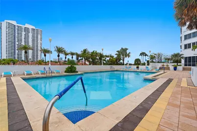3801 NE 207th St #TH6, Aventura, FL 33180 - Photo 49